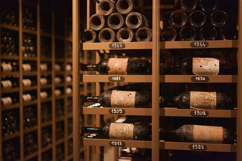 L'absence comme signature : quand les whiskies sans millésime deviennent des actifs de collection à part entière
